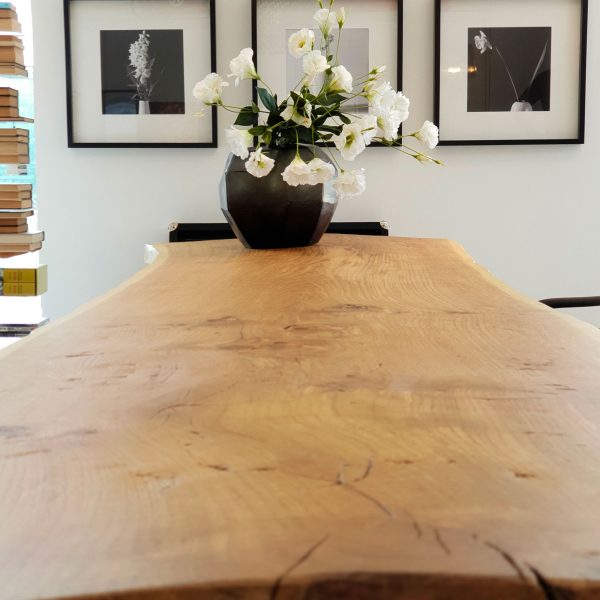 tavolo legno chiaro