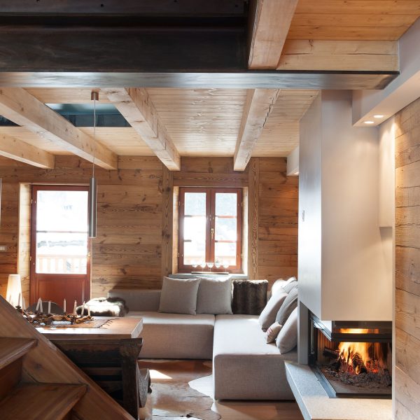 open space chalet in legno