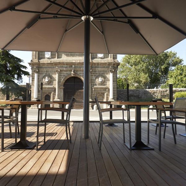 veranda bar in legno