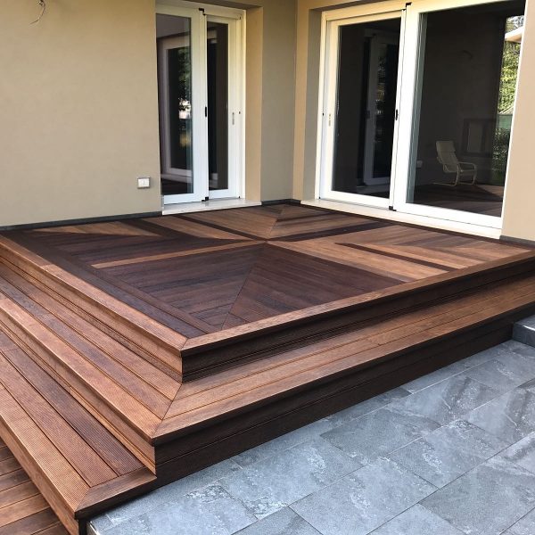 ingresso in legno
